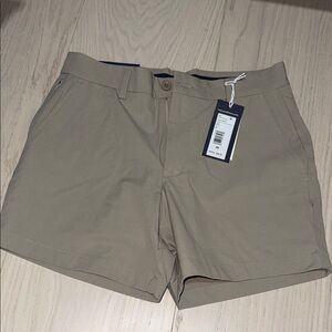 NWT Vineyard Vines Khaki Performance Shorts